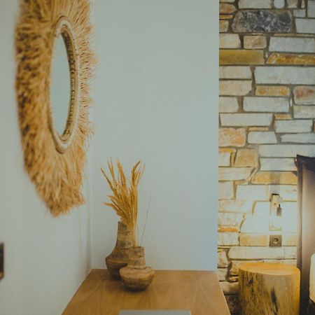 Peri Elxis Luxury Suites Mourésion Zewnętrze zdjęcie