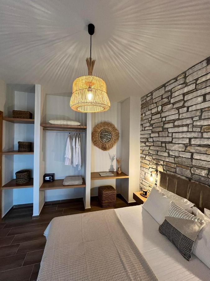 Peri Elxis Luxury Suites Mourésion Zewnętrze zdjęcie