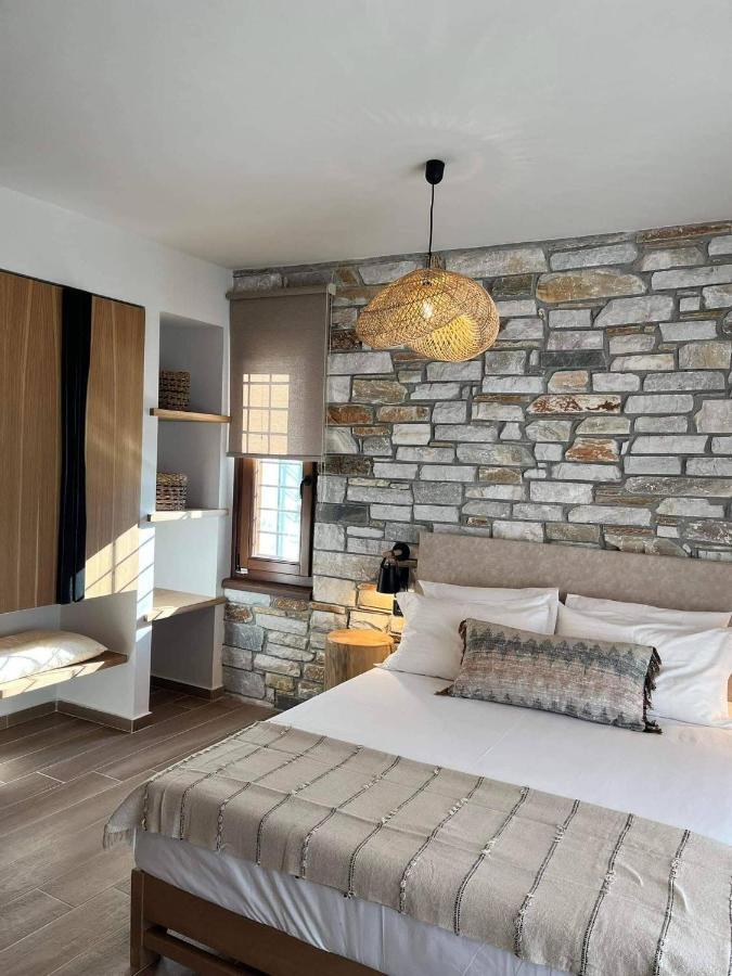 Peri Elxis Luxury Suites Mourésion Zewnętrze zdjęcie