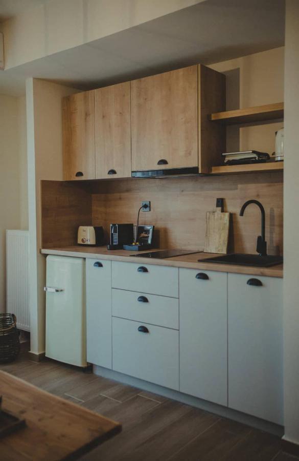 Peri Elxis Luxury Suites Mourésion Zewnętrze zdjęcie
