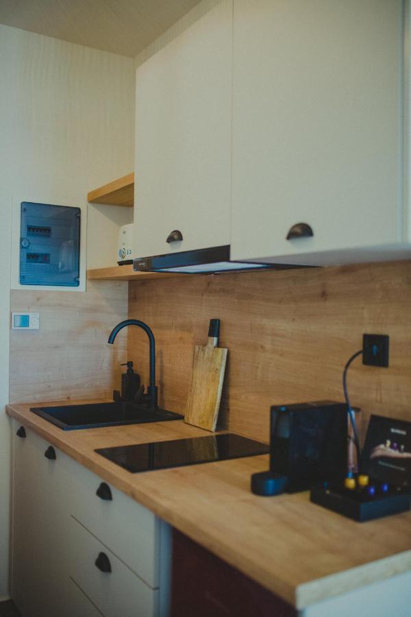Peri Elxis Luxury Suites Mourésion Zewnętrze zdjęcie